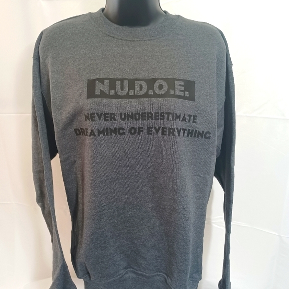 Custom branded apparel - Picture 3 of 4